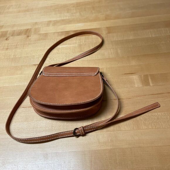 Universal Thread Brown Shoulder Bag EUC - Picture 5 of 10